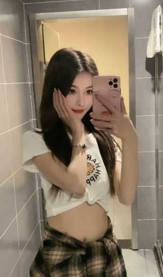 不错的一位美女